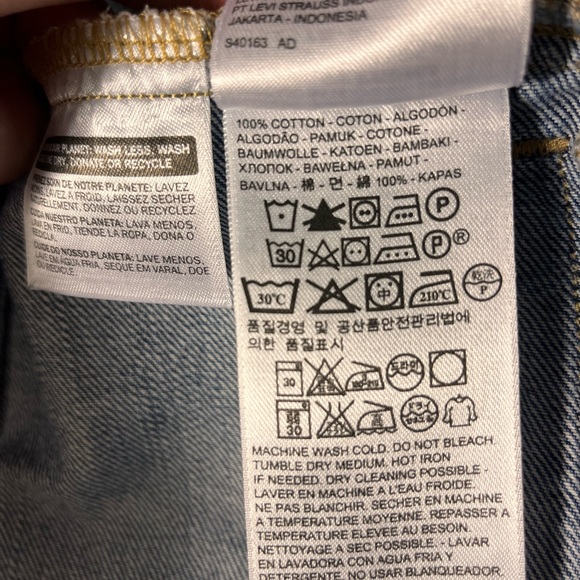 Levi’s vintage jean jacket small - Picture 8 of 9